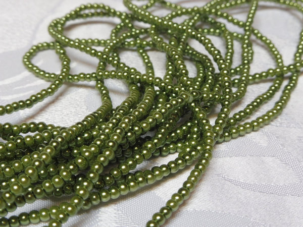 Perlen grün 3 mm