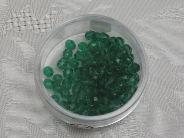 Glasschliffperlen 4 mm transp. dunkelgrün